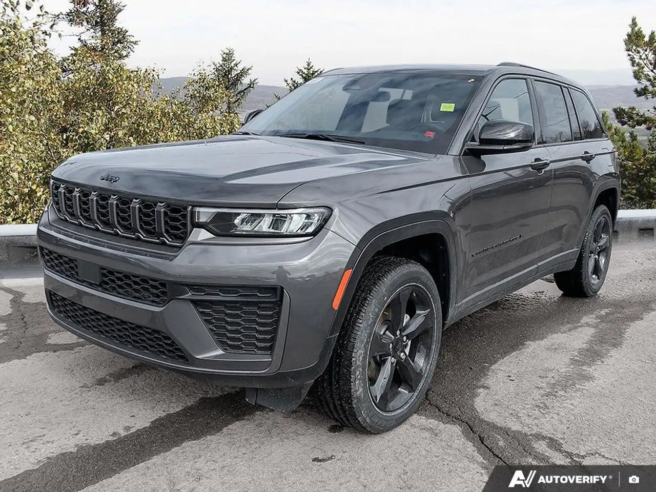 Jeep Grand Cherokee снимка Jeep Grand Cherokee