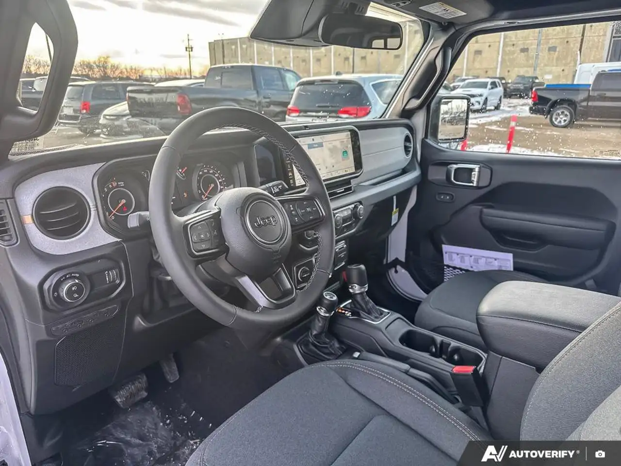 Jeep Gladiator снимка Jeep Gladiator