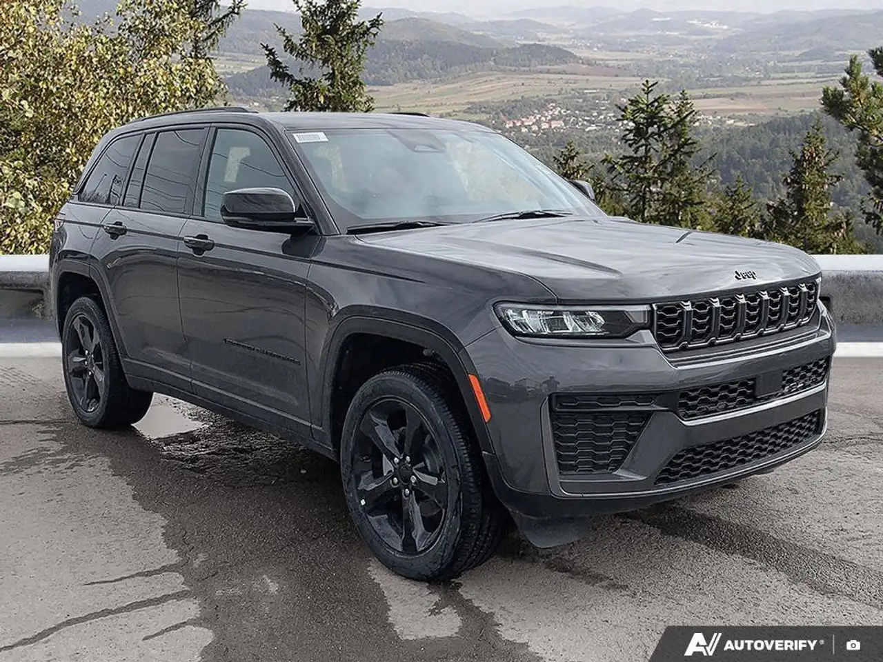 Jeep Grand Cherokee снимка Jeep Grand Cherokee