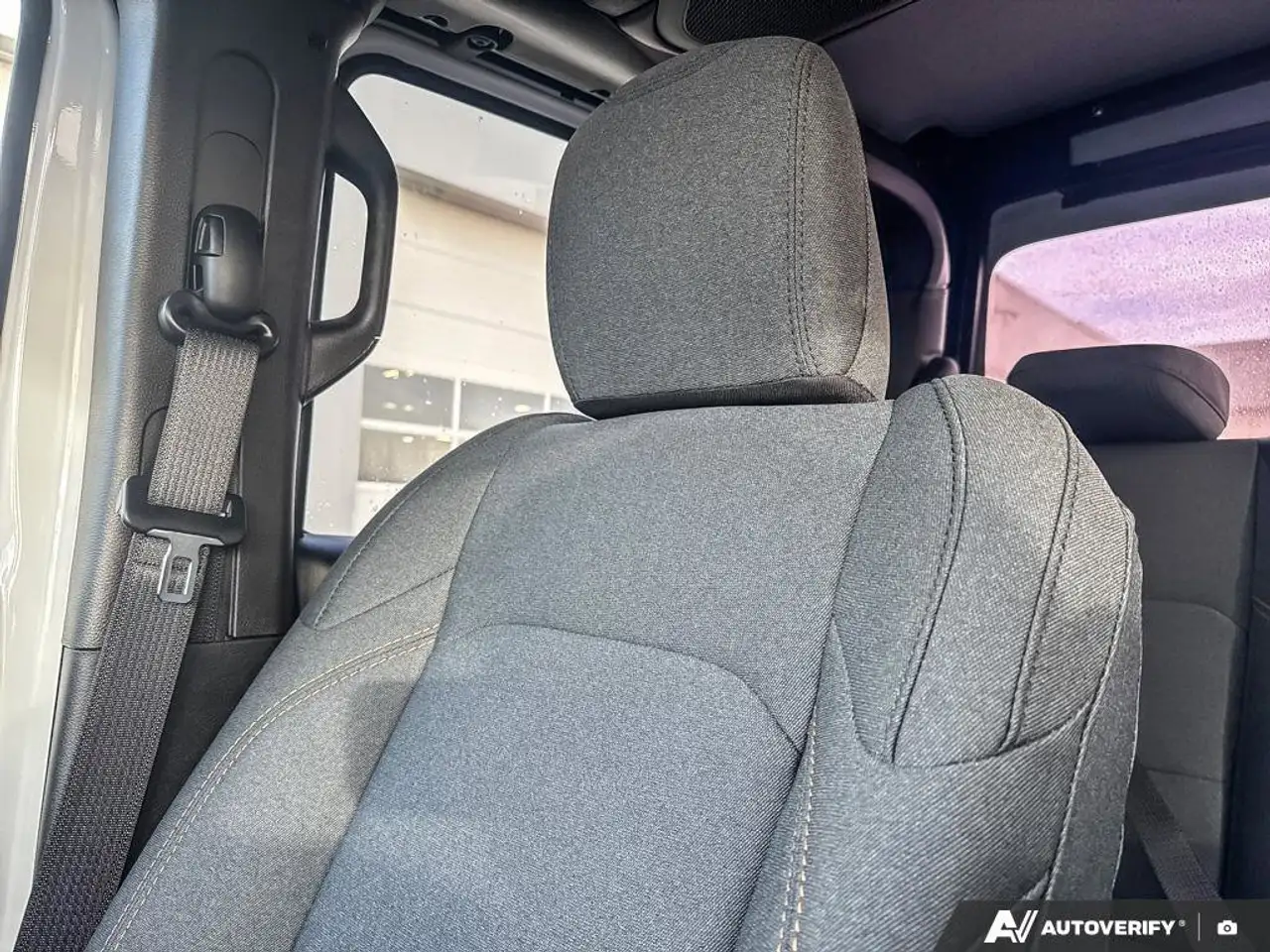 Jeep Gladiator снимка Jeep Gladiator