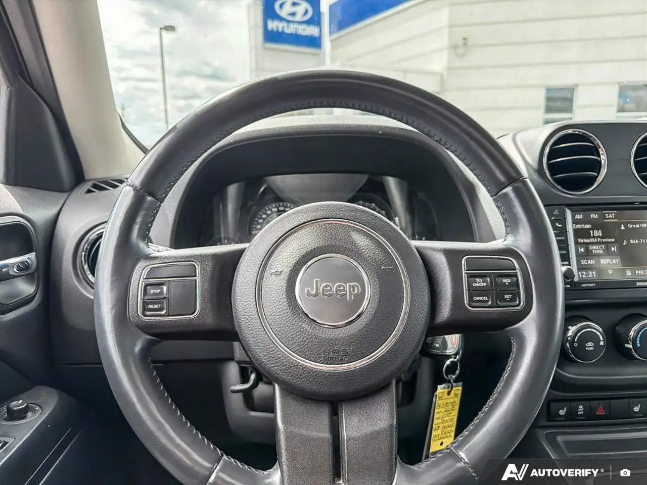 Jeep Patriot снимка Jeep Patriot