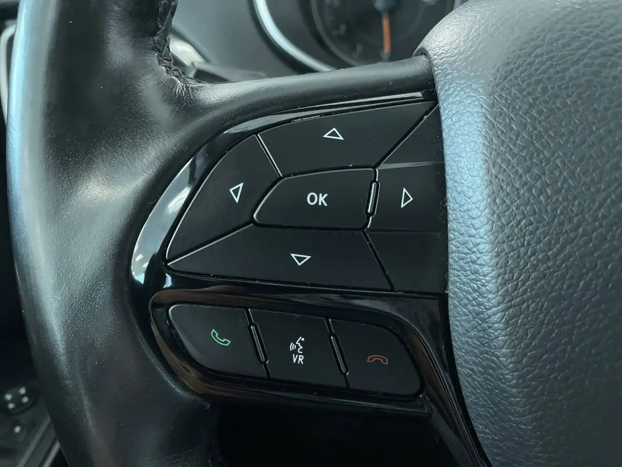 Jeep Cherokee снимка Jeep Cherokee
