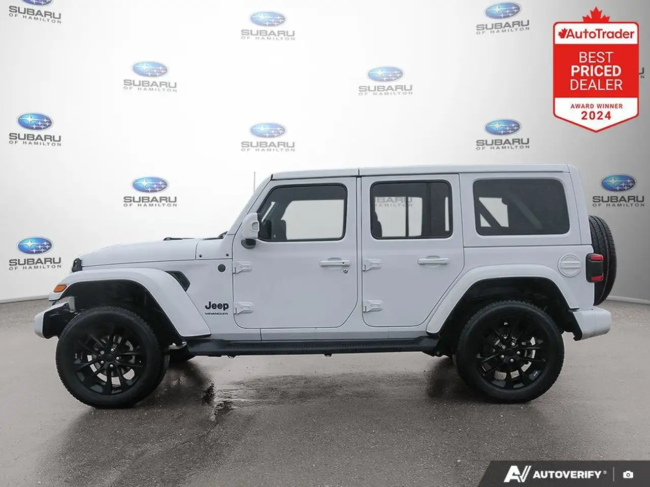Jeep Wrangler снимка Jeep Wrangler