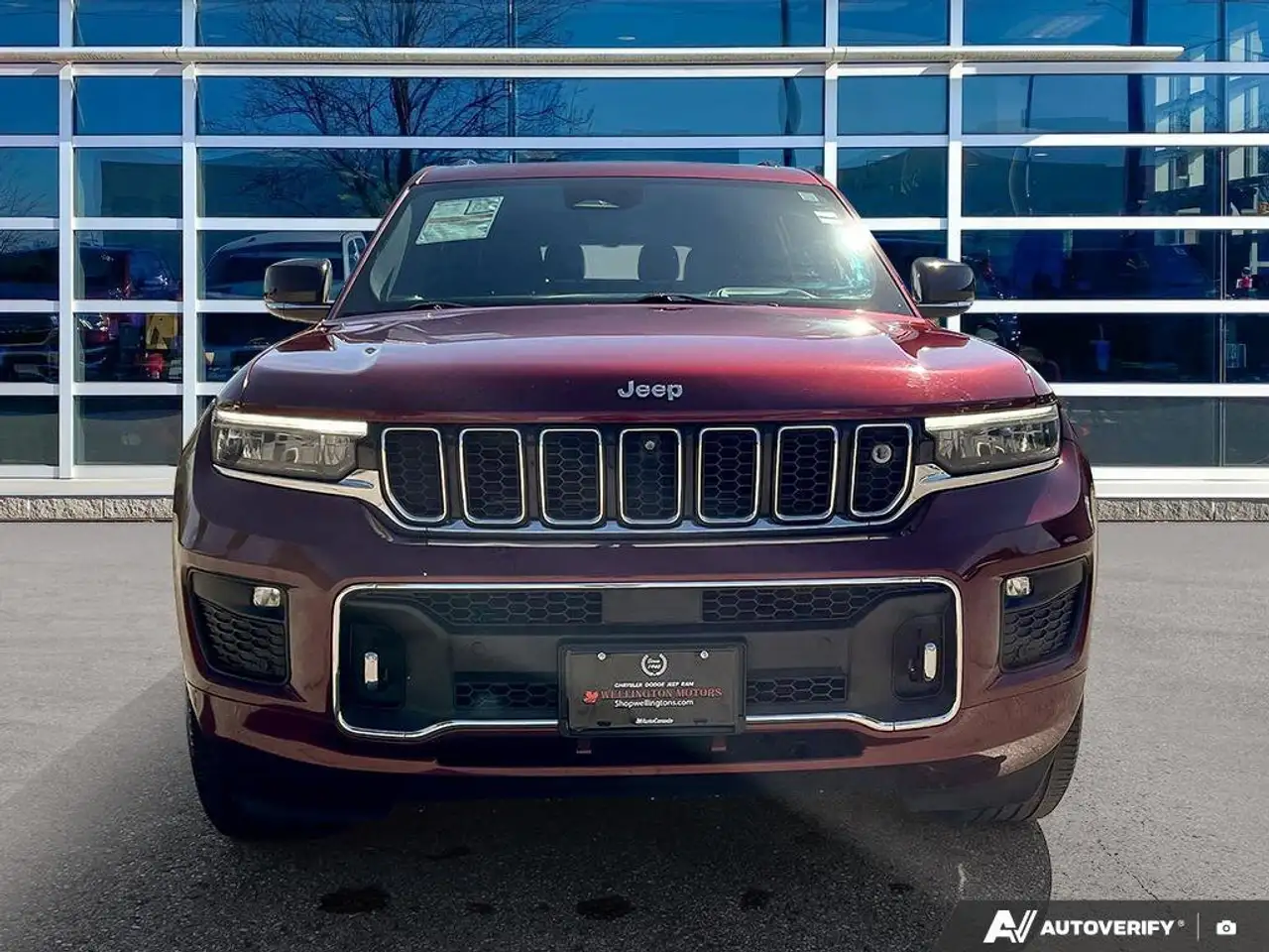 Jeep Grand Cherokee снимка Jeep Grand Cherokee