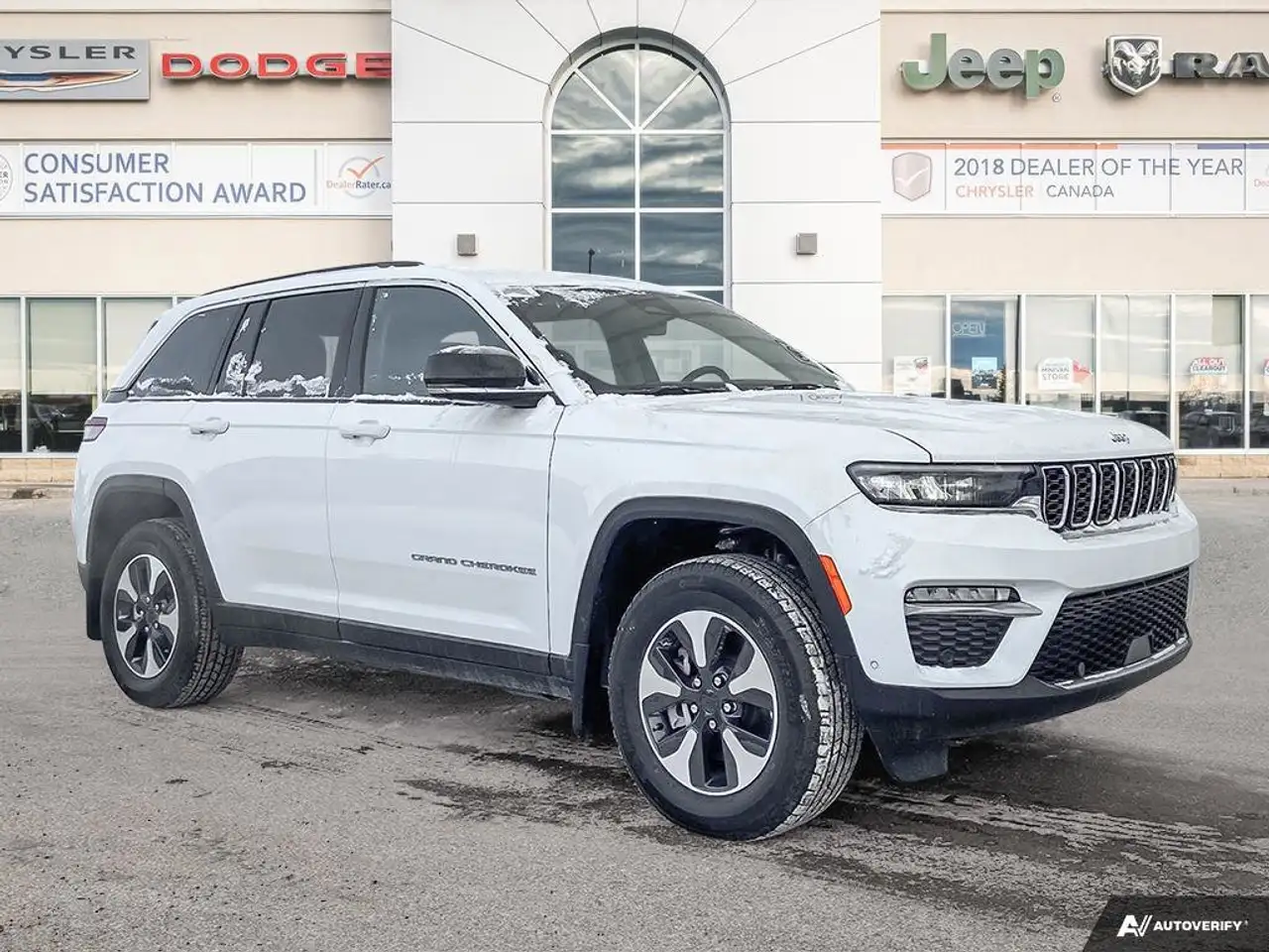 Jeep Grand Cherokee снимка Jeep Grand Cherokee