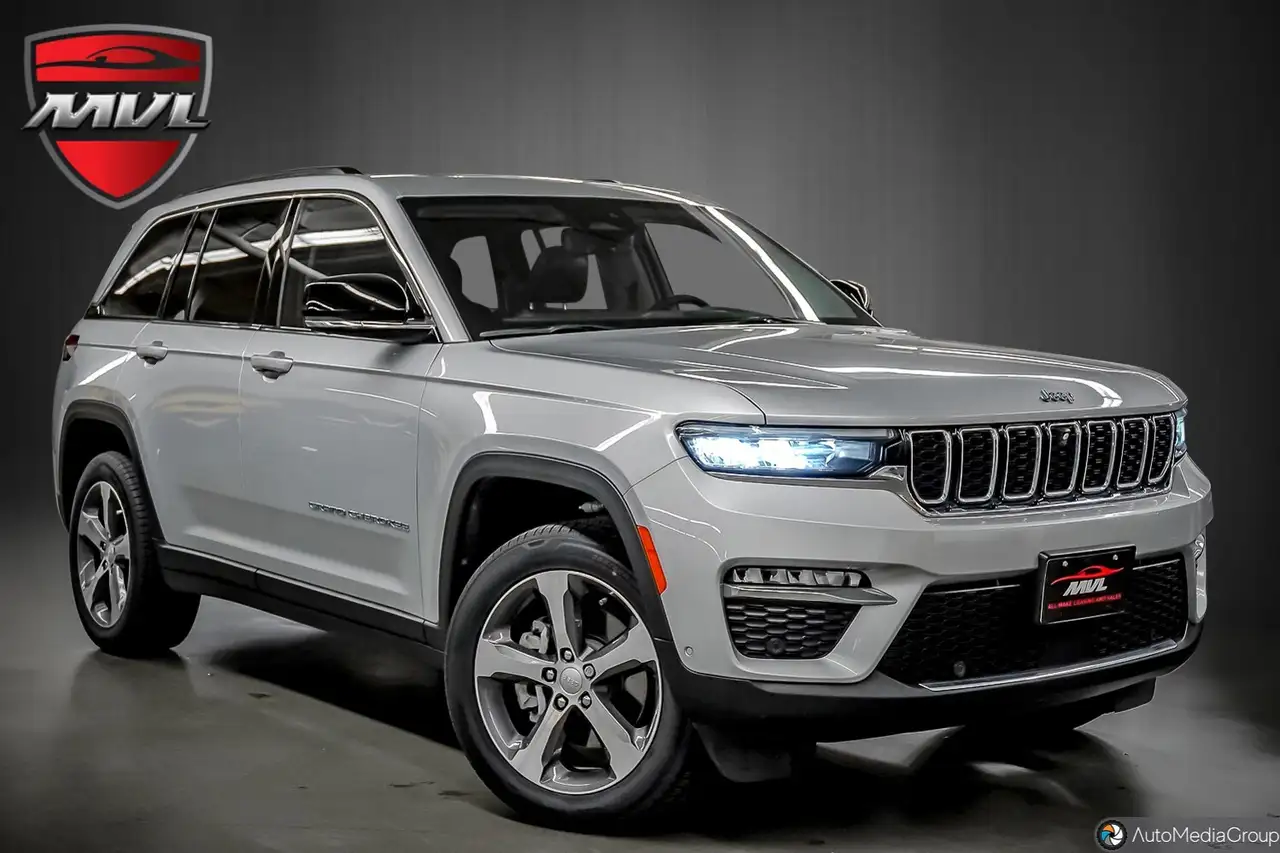 Jeep Grand Cherokee снимка Jeep Grand Cherokee