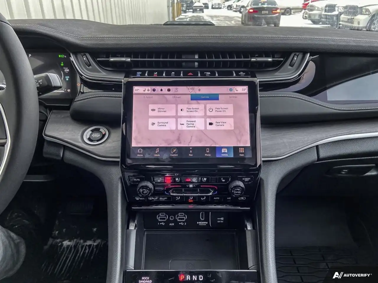 Jeep Grand Cherokee снимка Jeep Grand Cherokee