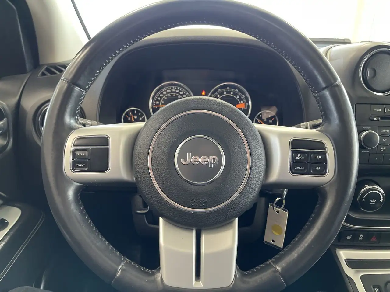 Jeep Compass photo Jeep Compass