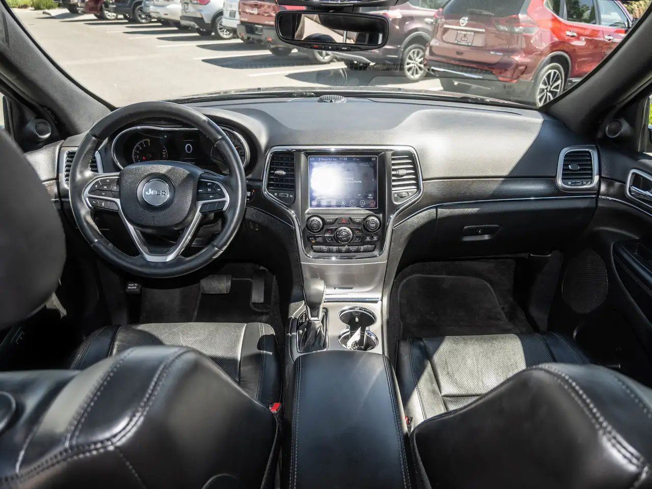 Jeep Grand Cherokee снимка Jeep Grand Cherokee