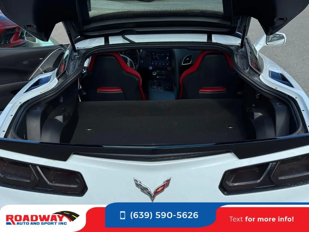 Chevrolet Corvette снимка Chevrolet Corvette