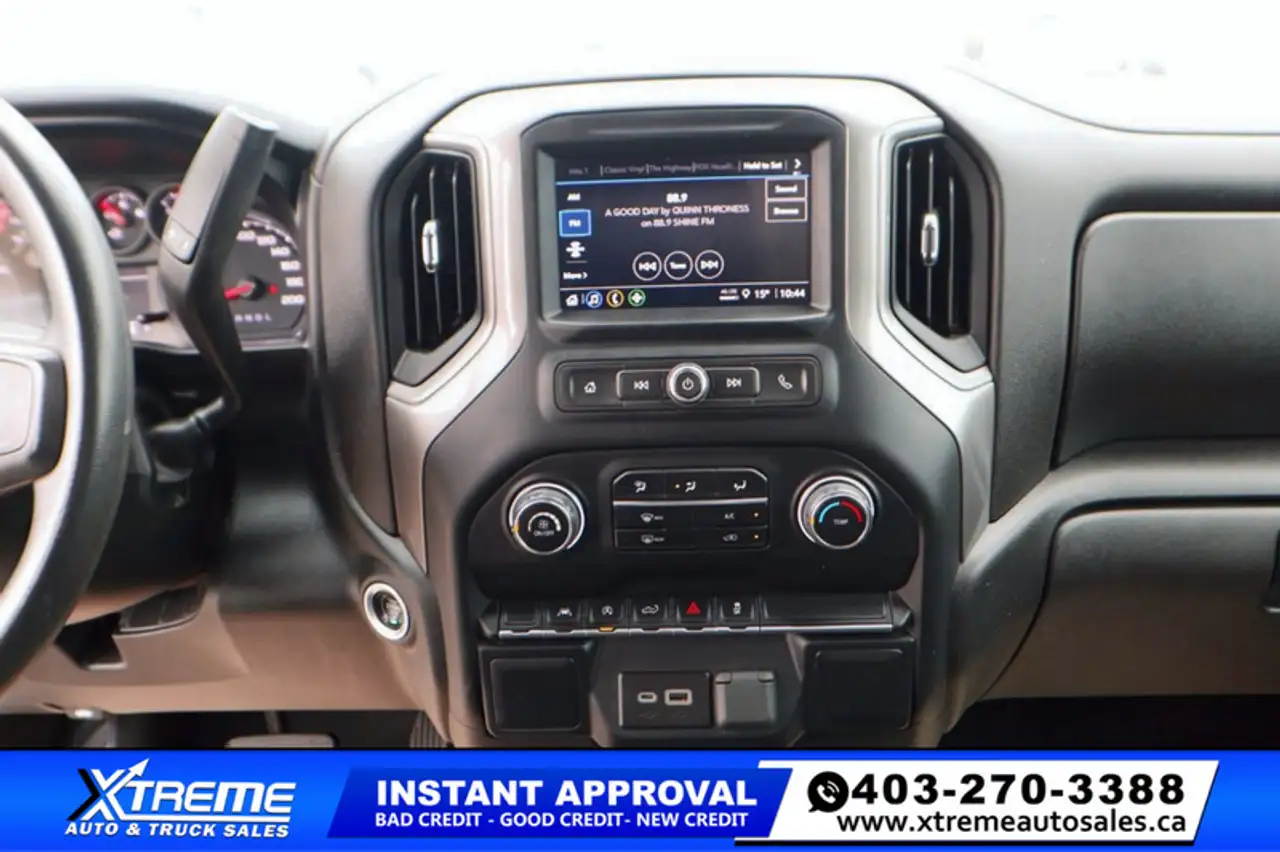 Chevrolet Silverado 1500 photo Chevrolet Silverado 1500