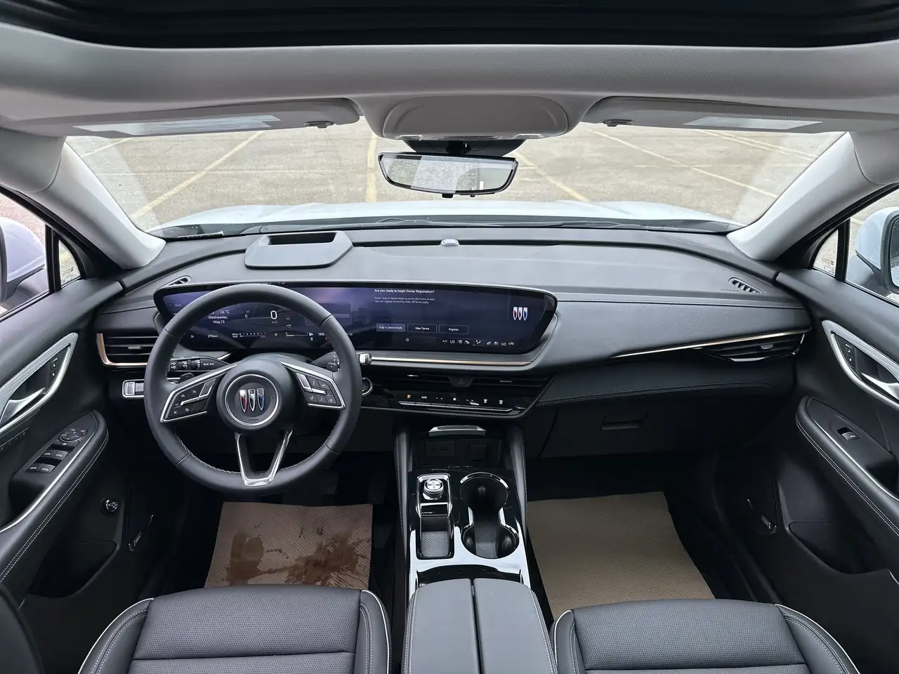 Buick Envision photo Buick Envision