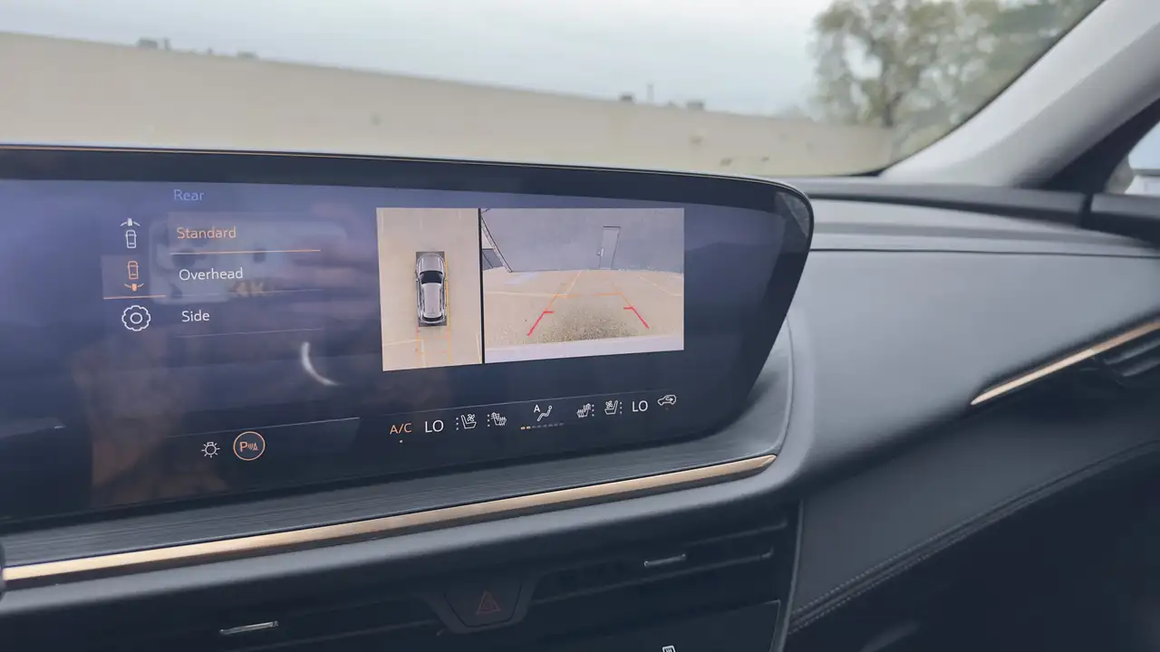 Buick Envision photo Buick Envision