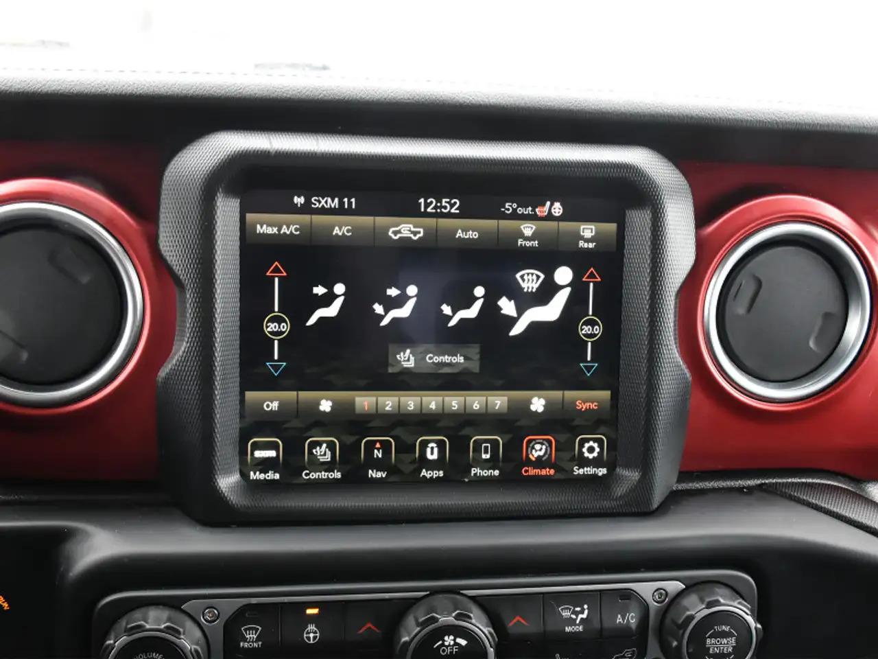 Jeep Gladiator снимка Jeep Gladiator