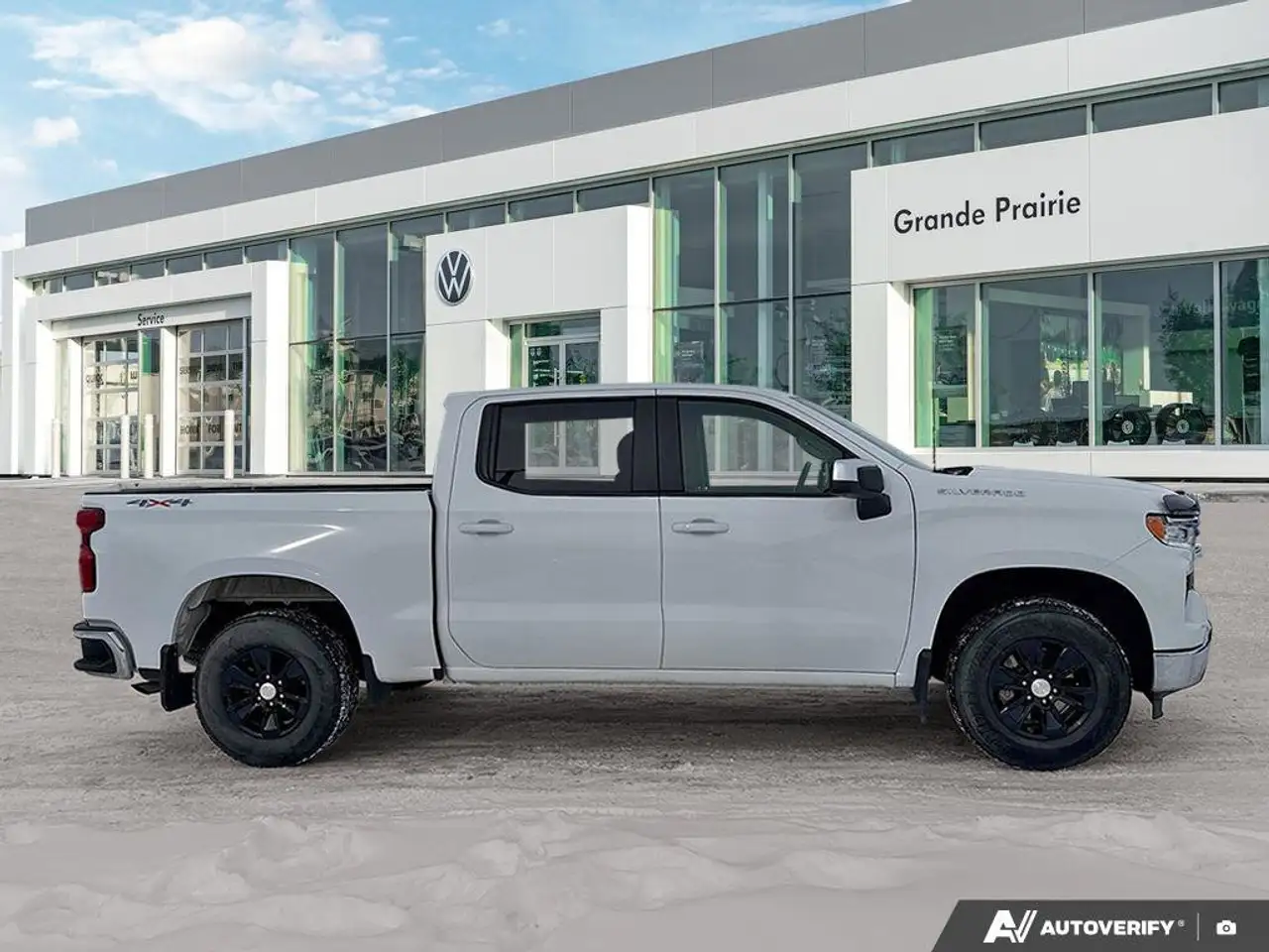 Chevrolet Silverado 1500 снимка Chevrolet Silverado 1500