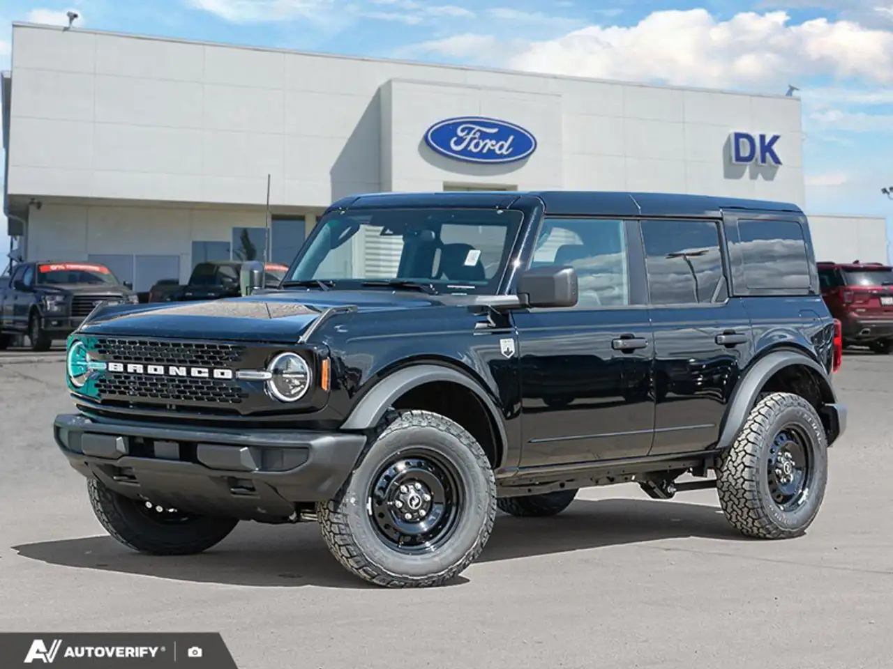 Ford Bronco снимка Ford Bronco
