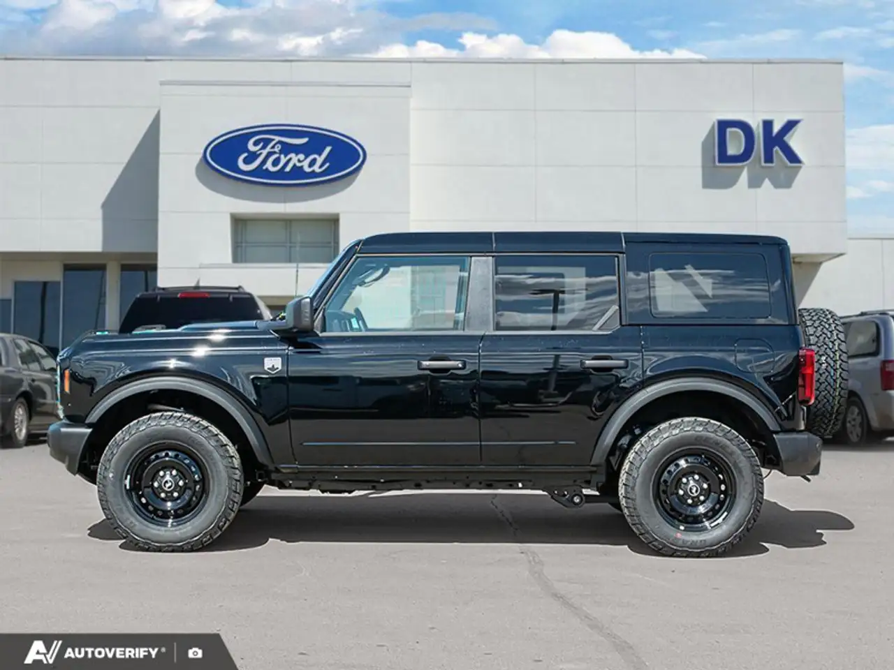 Ford Bronco снимка Ford Bronco