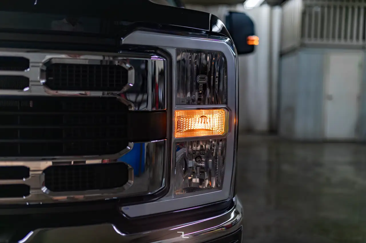 Ford F 350 снимка Ford F 350