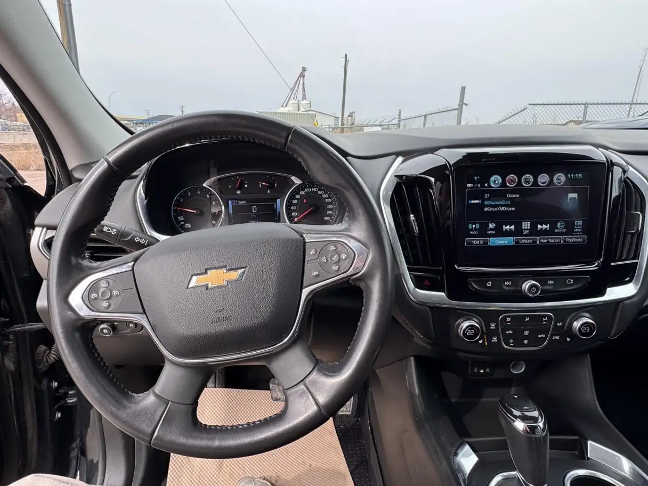 Chevrolet Traverse photo Chevrolet Traverse