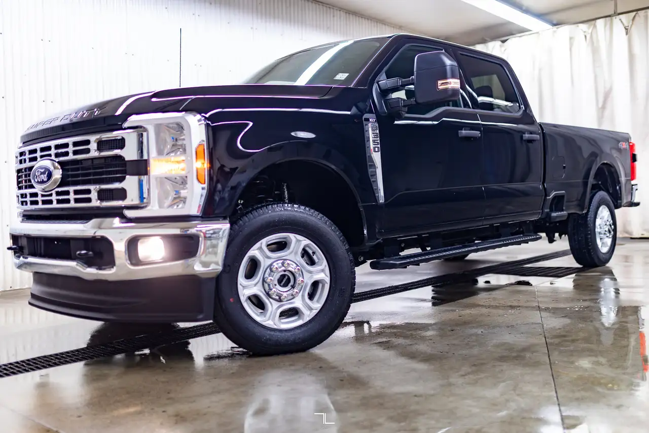 Ford F 350 снимка Ford F 350