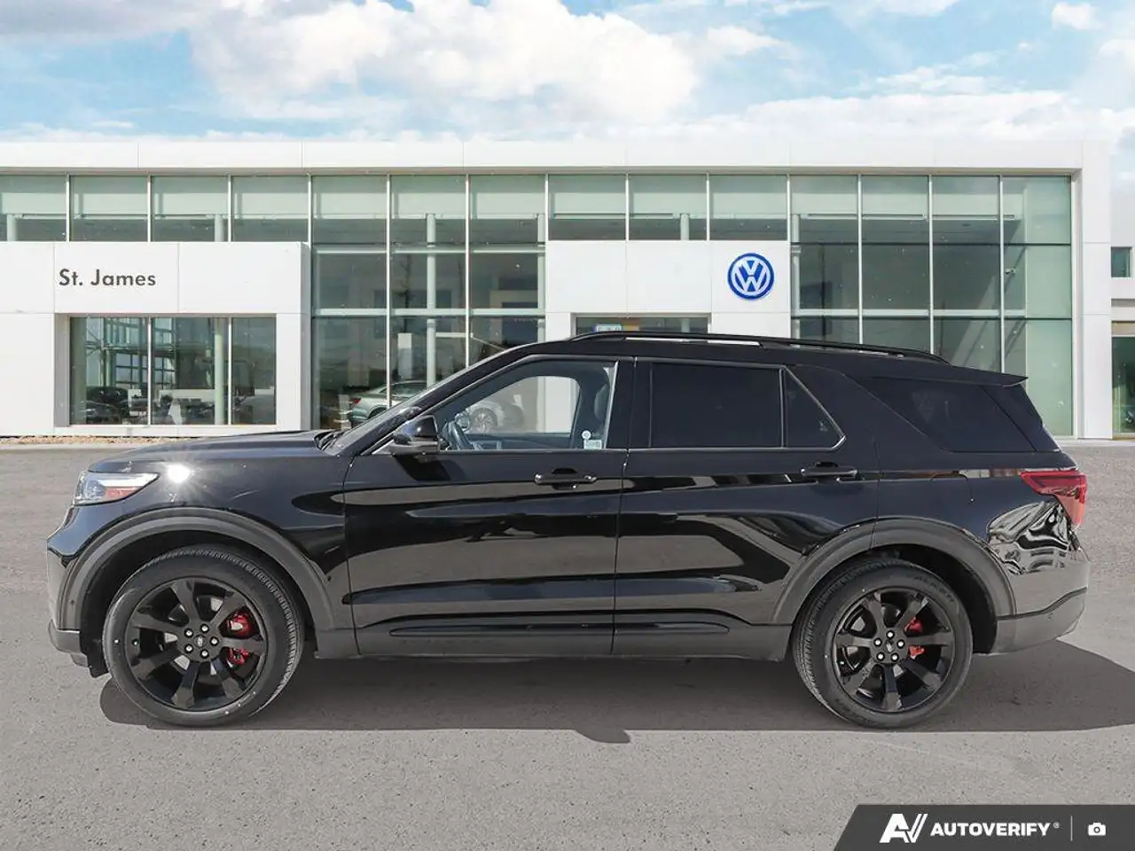 Ford Explorer снимка Ford Explorer
