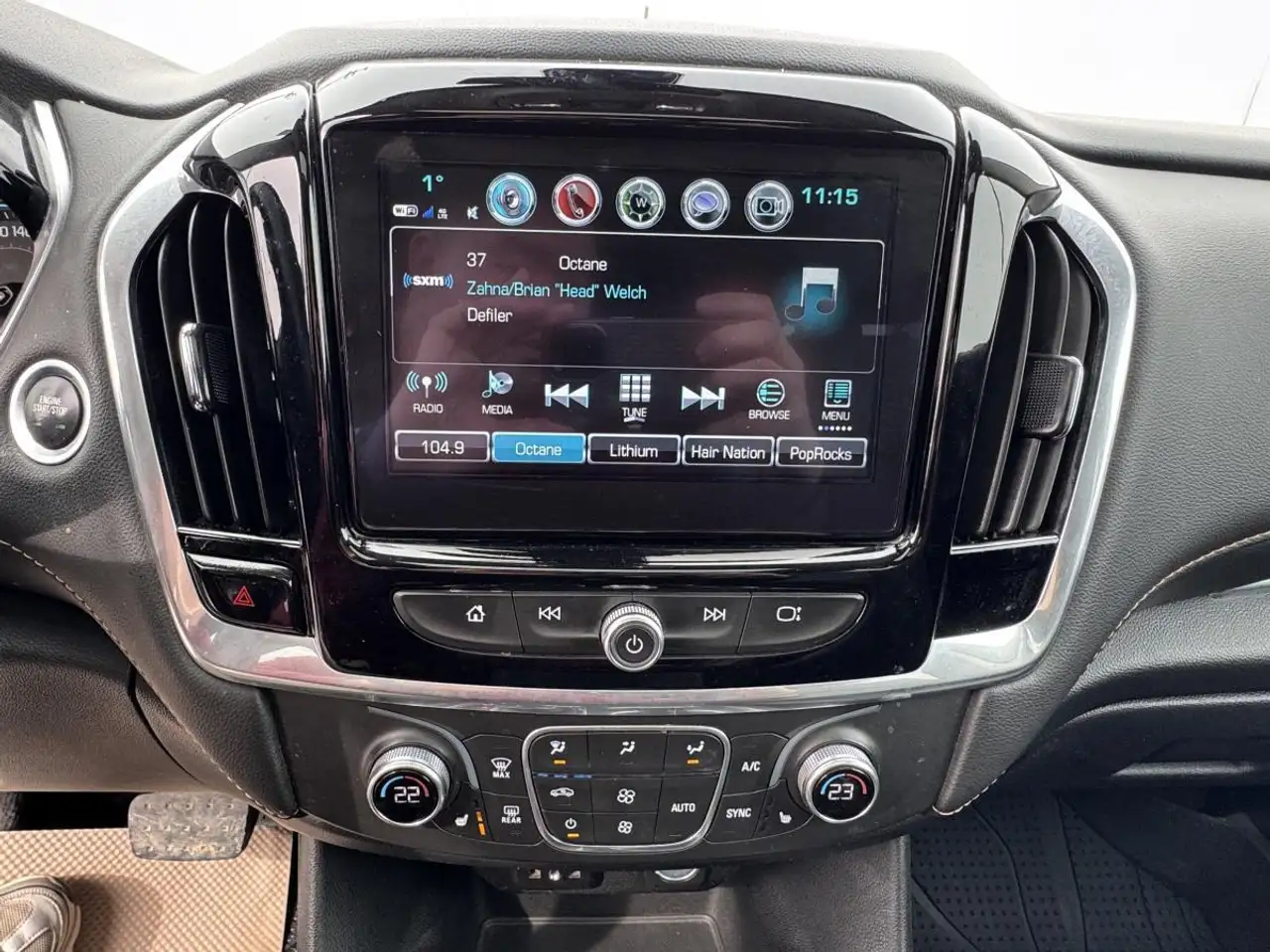 Chevrolet Traverse photo Chevrolet Traverse