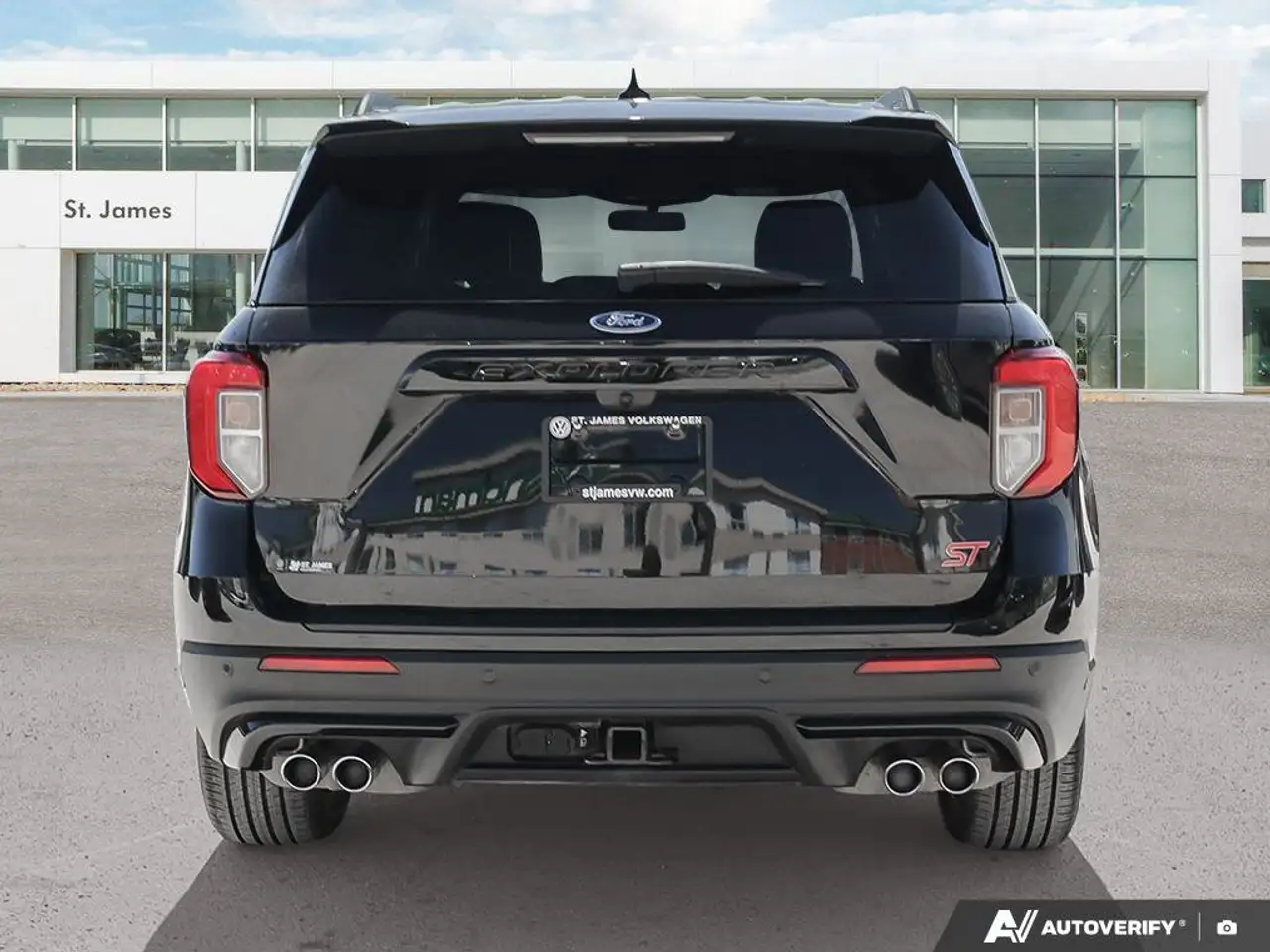 Ford Explorer снимка Ford Explorer