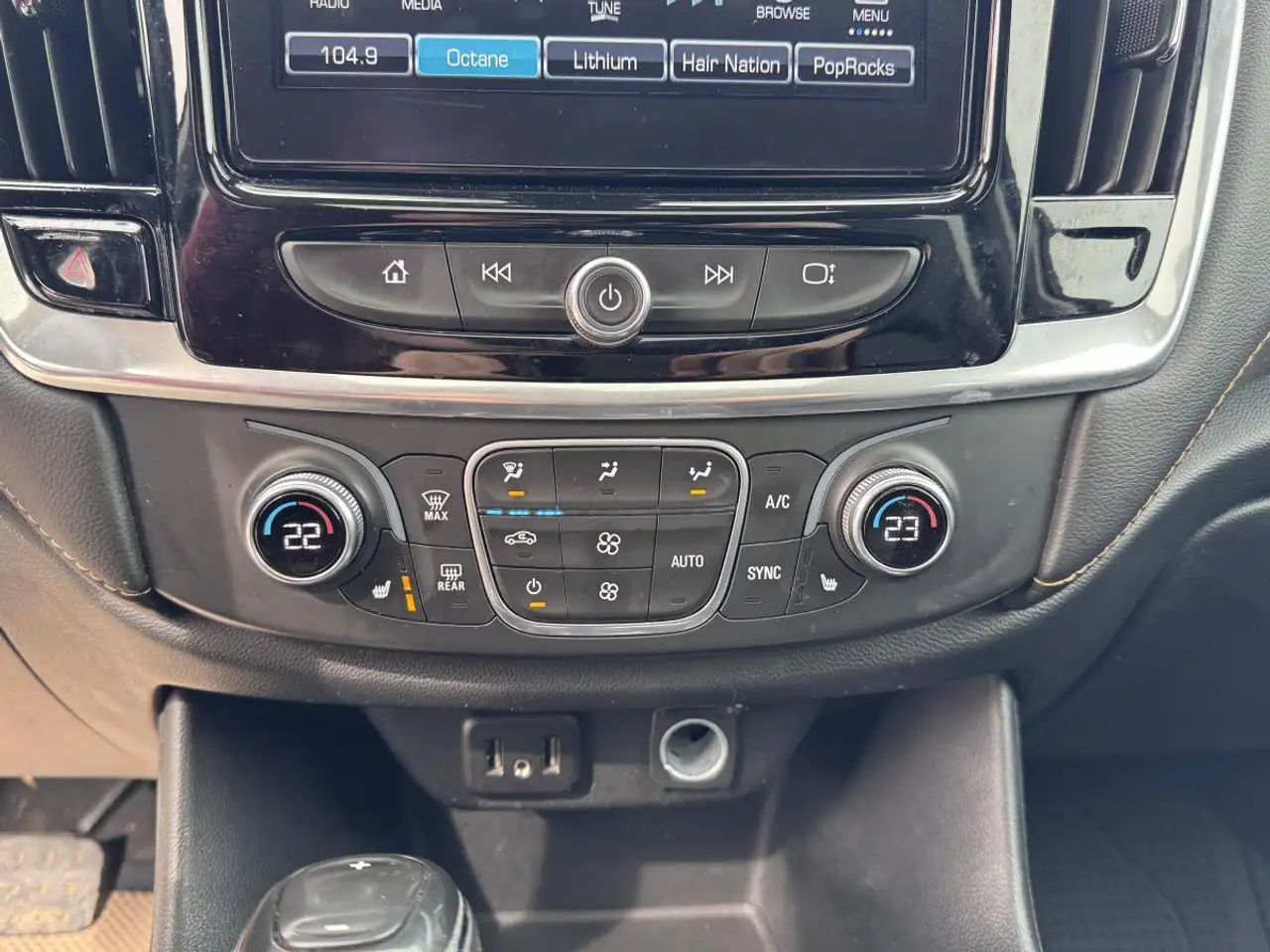 Chevrolet Traverse photo Chevrolet Traverse