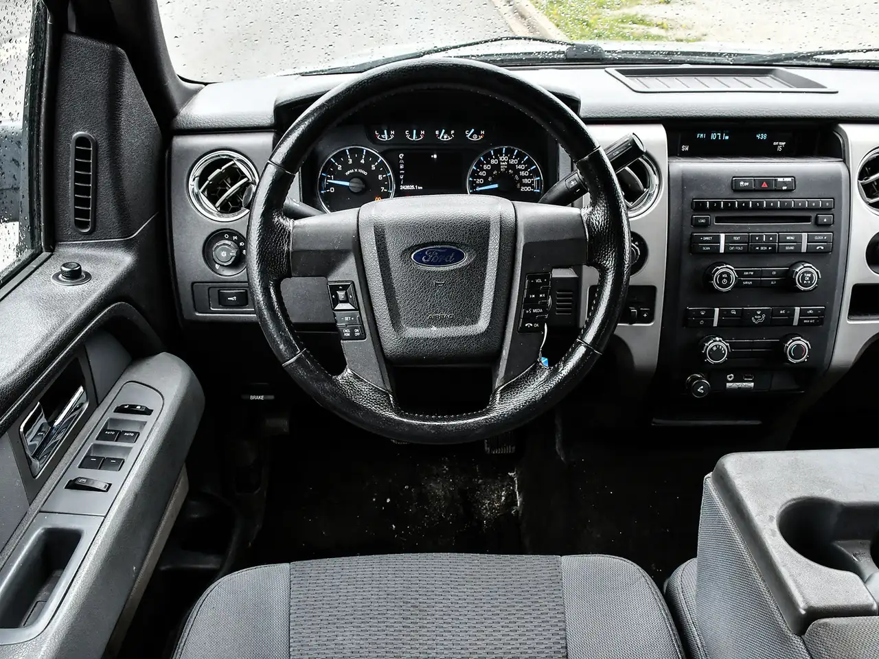 Ford F 150 снимка Ford F 150