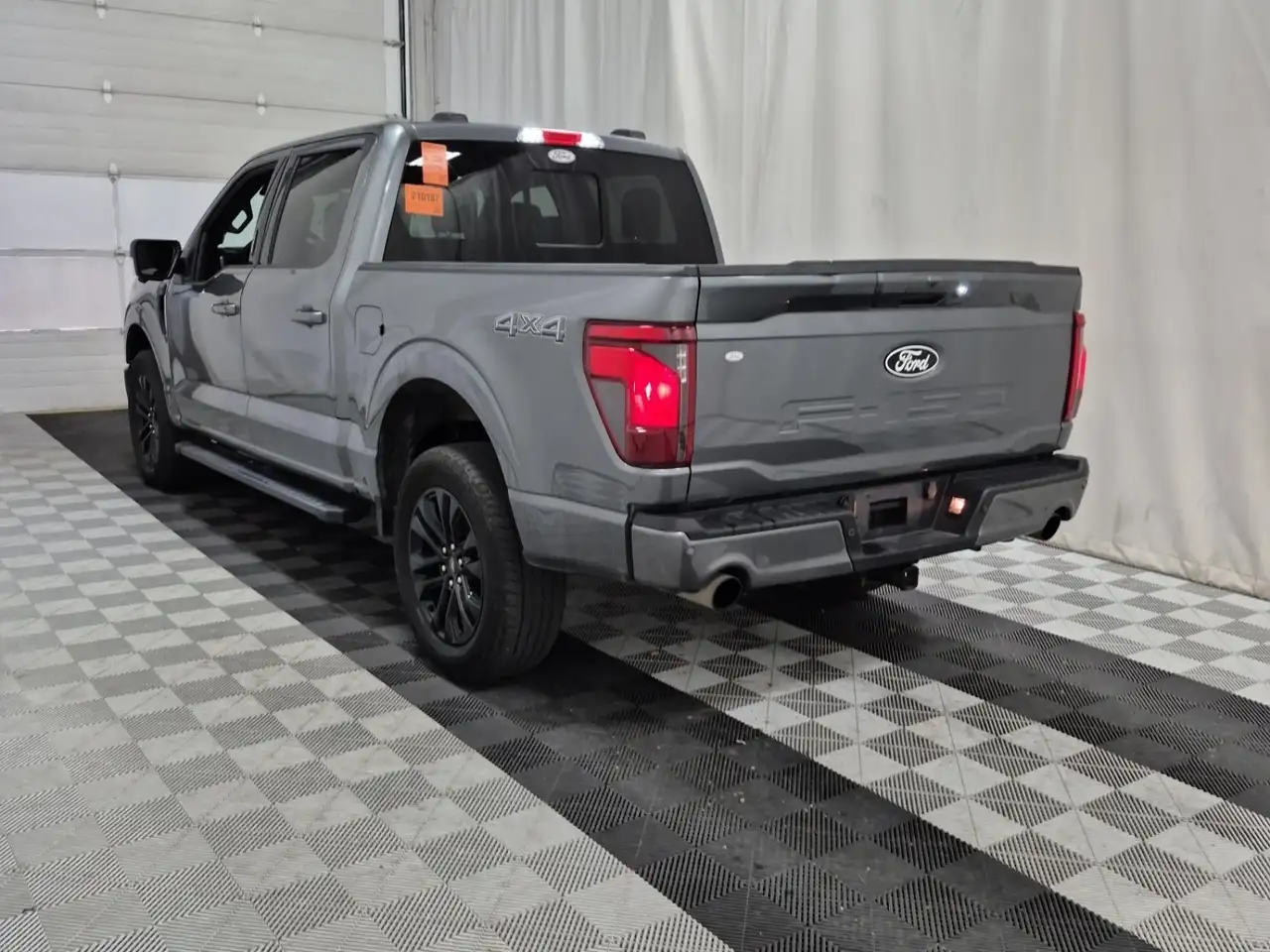 Ford F 150 снимка Ford F 150