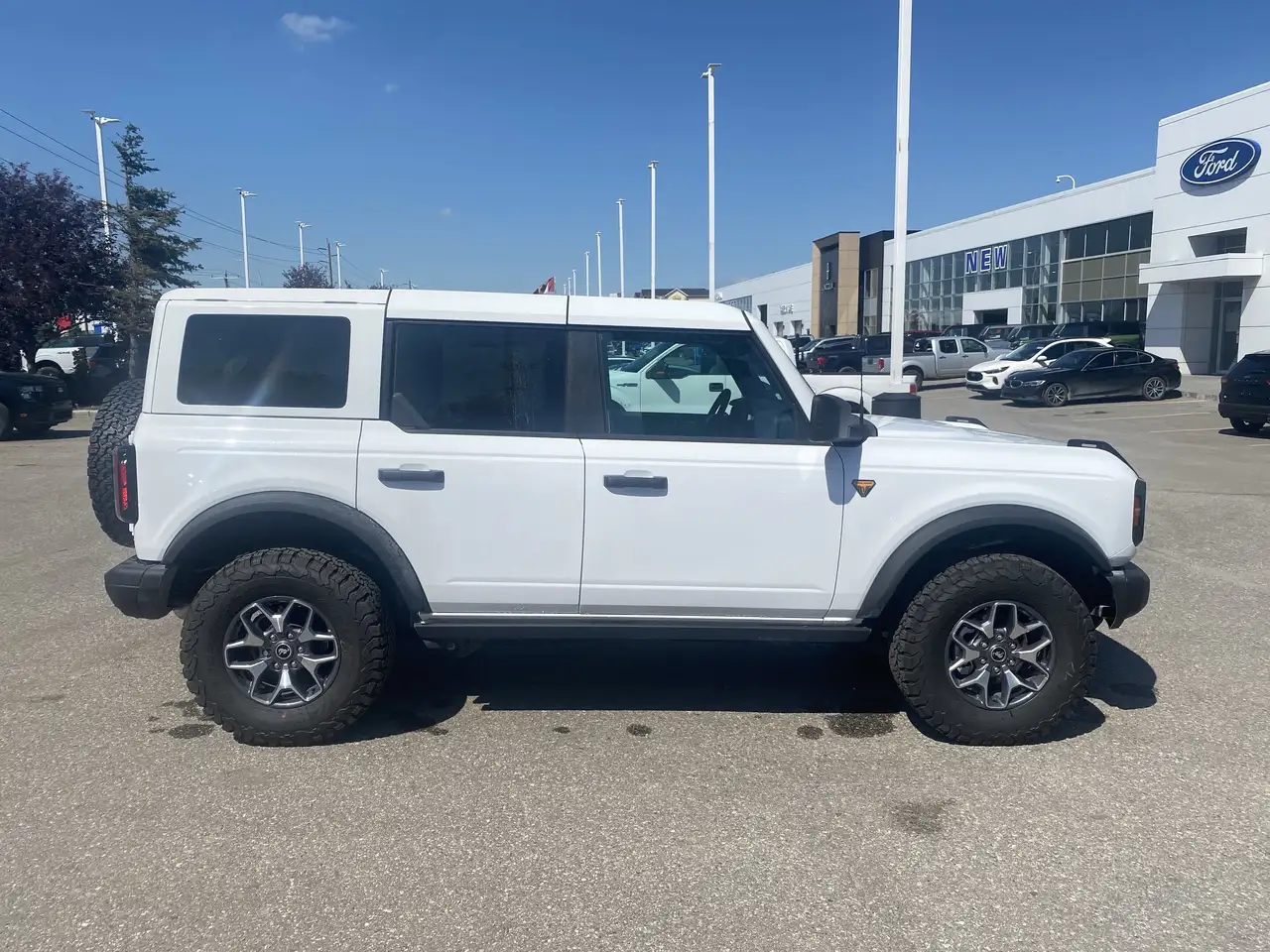 Ford Bronco снимка Ford Bronco