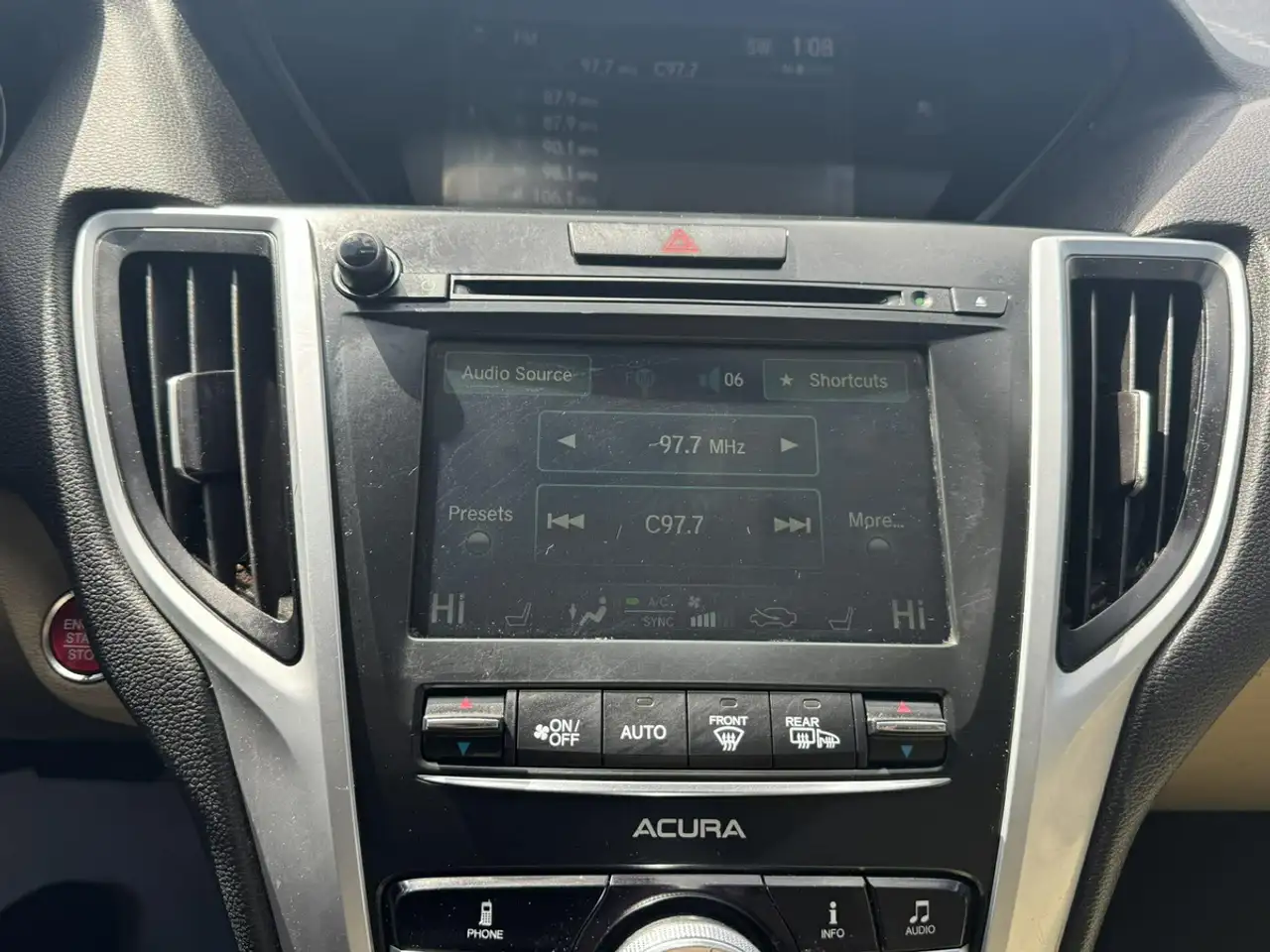 Acura TLX fotografie Acura TLX
