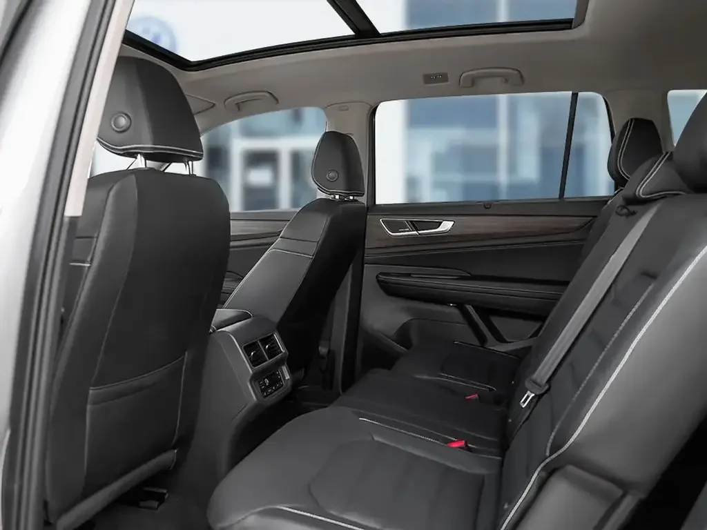 Volkswagen Atlas снимка Volkswagen Atlas