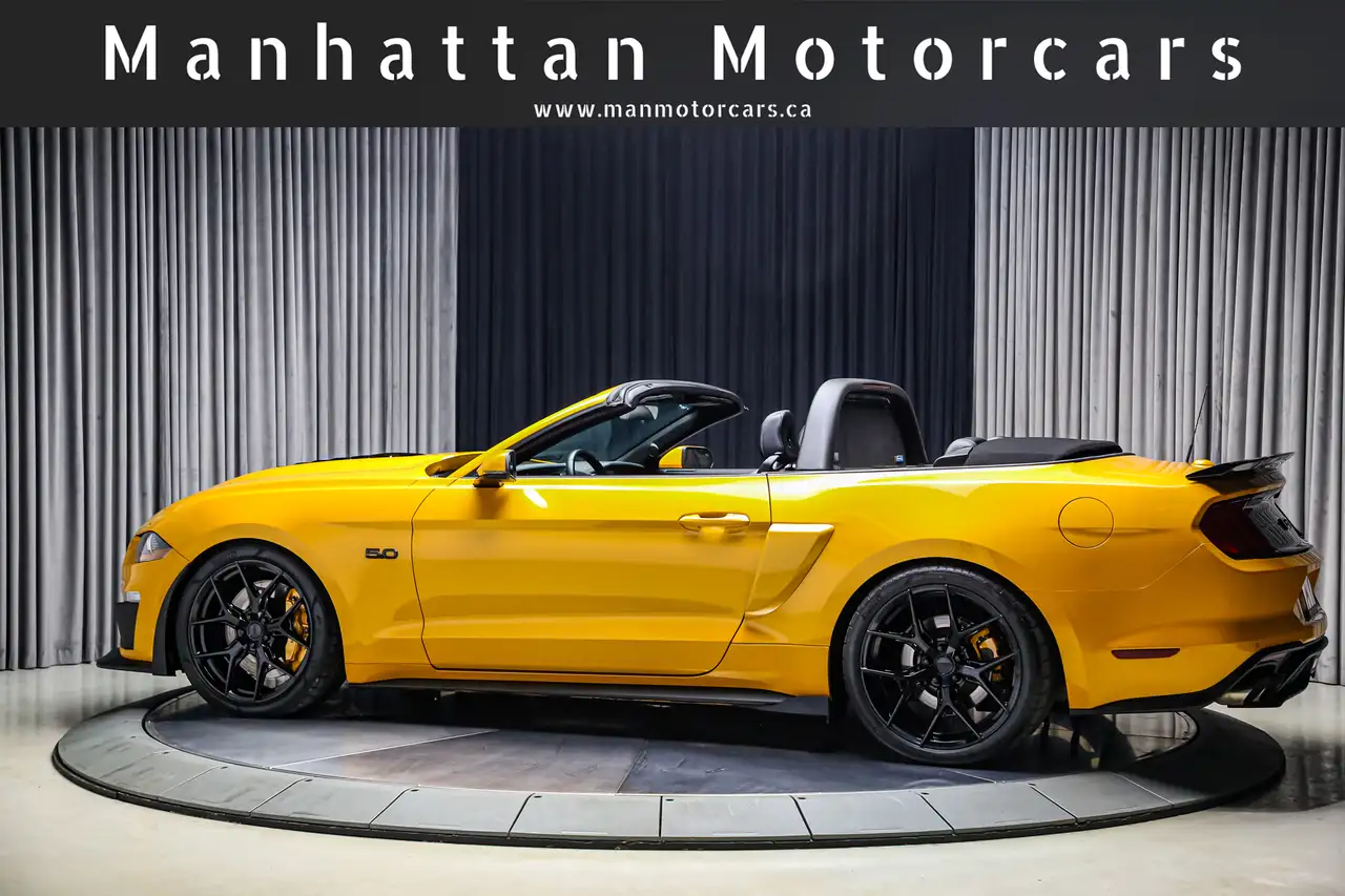 Ford Mustang снимка Ford Mustang
