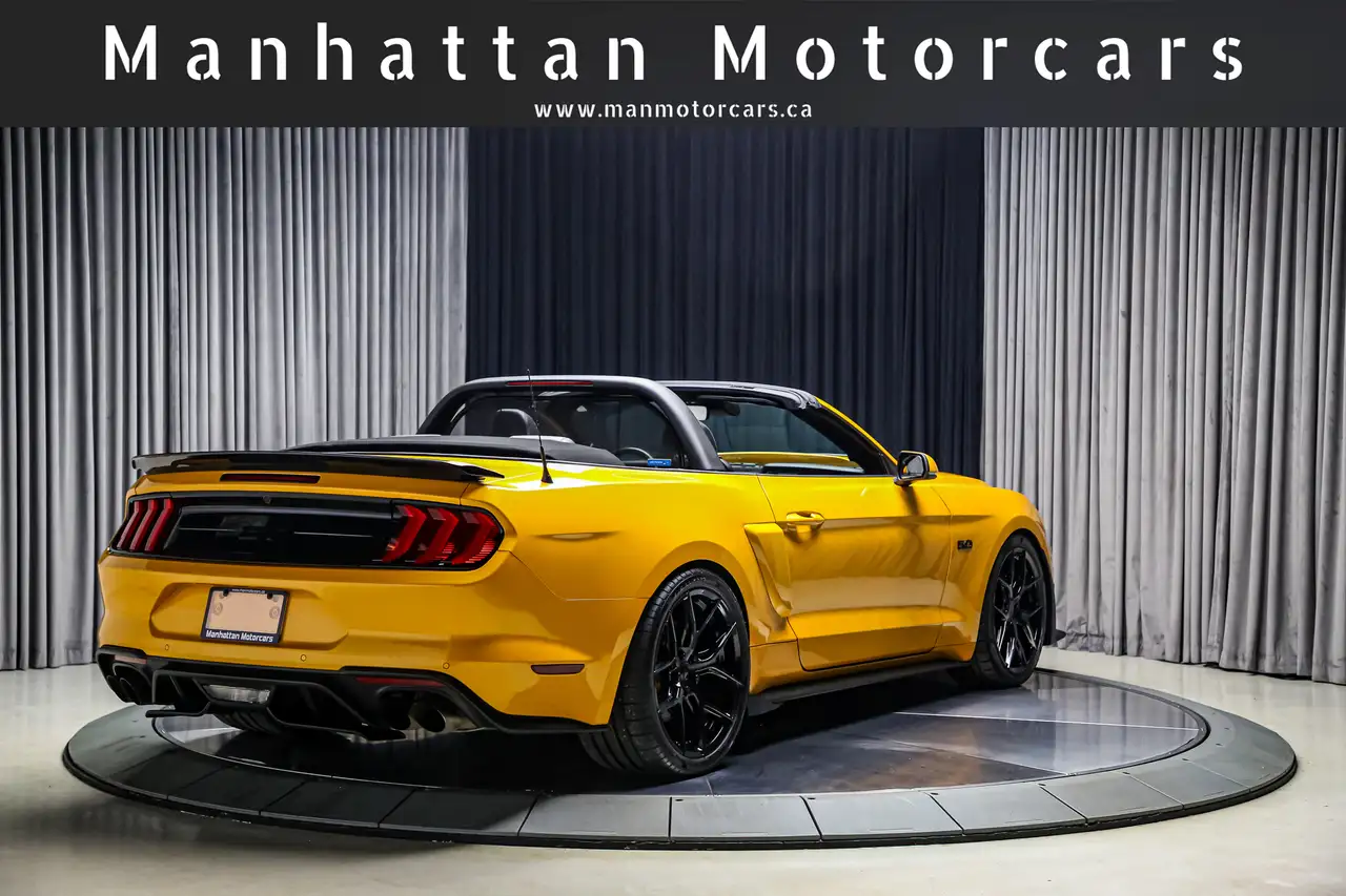 Ford Mustang снимка Ford Mustang