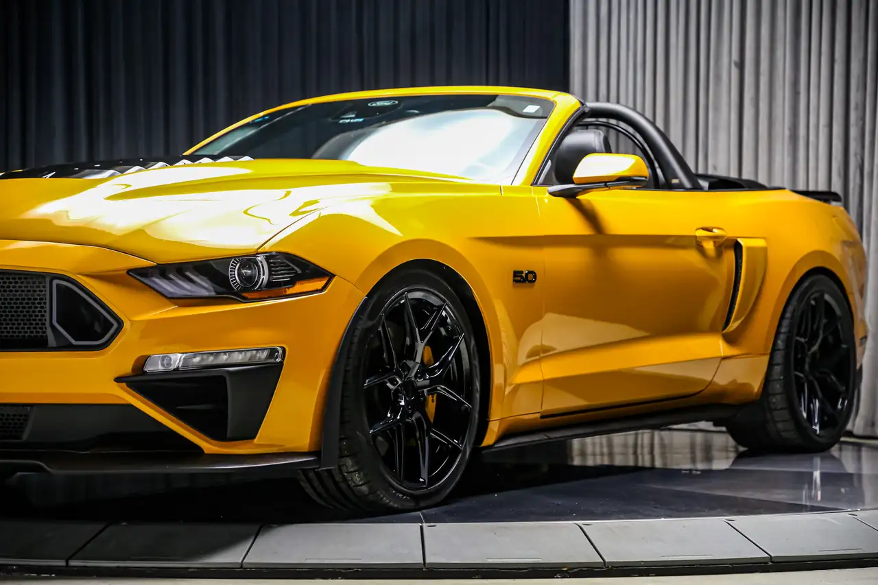 Ford Mustang снимка Ford Mustang