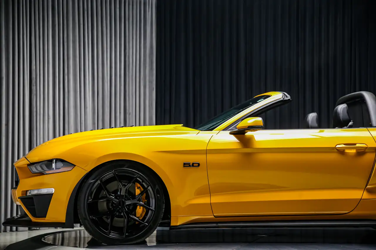 Ford Mustang снимка Ford Mustang