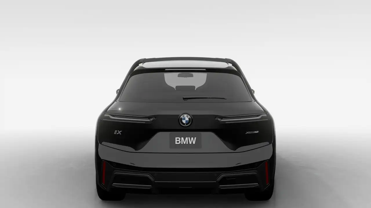 BMW iX photo BMW iX