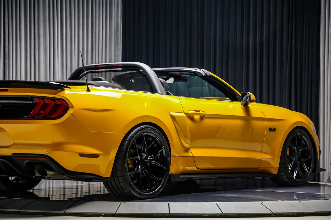 Ford Mustang снимка Ford Mustang