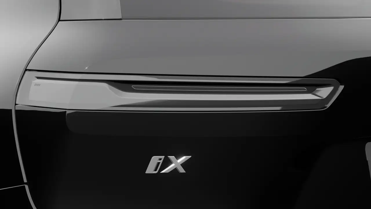 BMW iX photo BMW iX