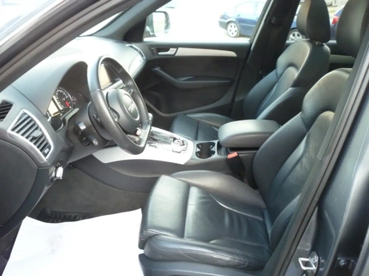Audi Q5 photo Audi Q5