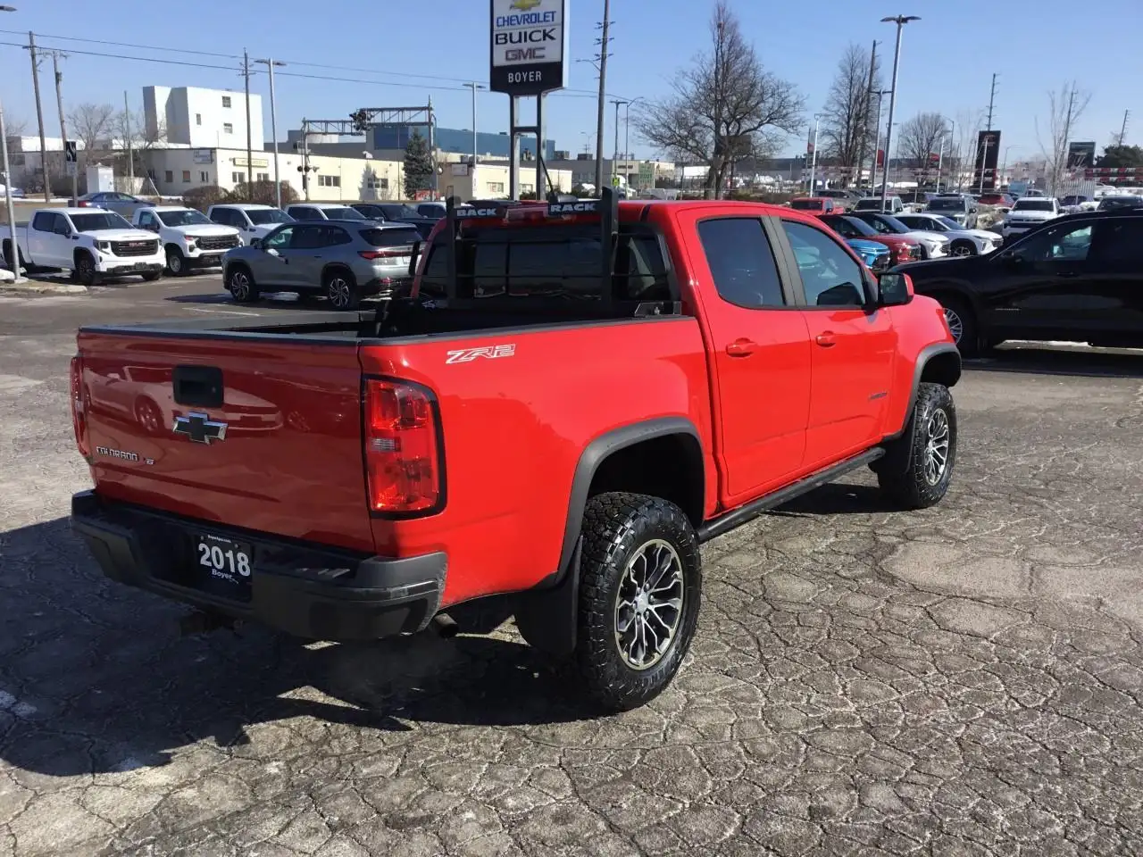 Chevrolet Colorado снимка Chevrolet Colorado