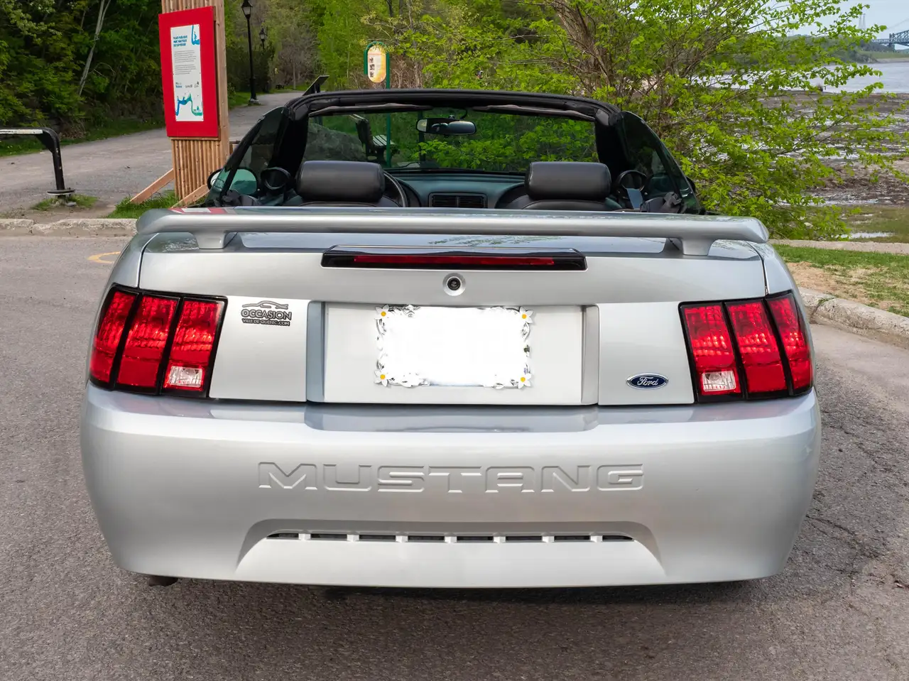 Ford Mustang снимка Ford Mustang