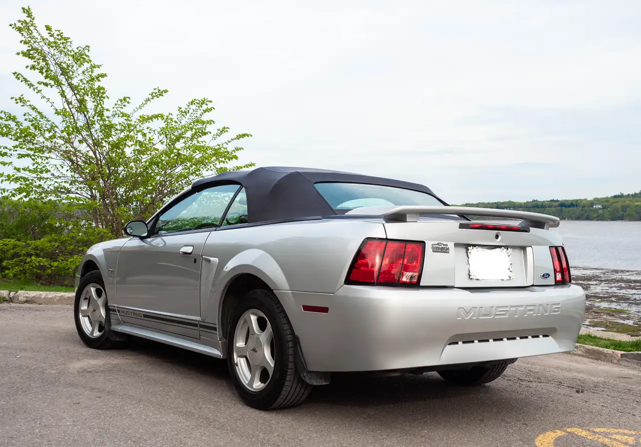 Ford Mustang снимка Ford Mustang