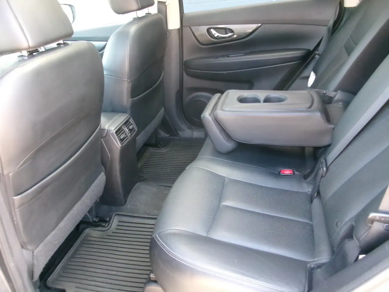 Nissan Rogue photo Nissan Rogue