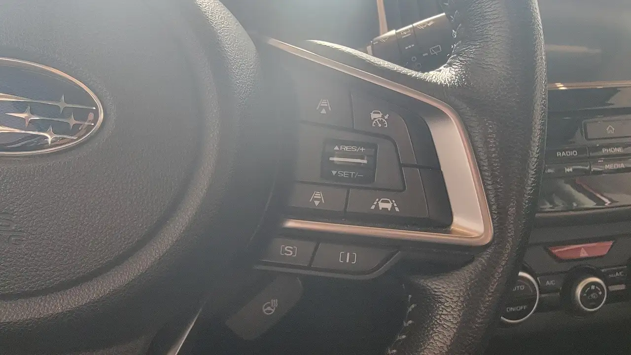 Subaru Impreza снимка Subaru Impreza