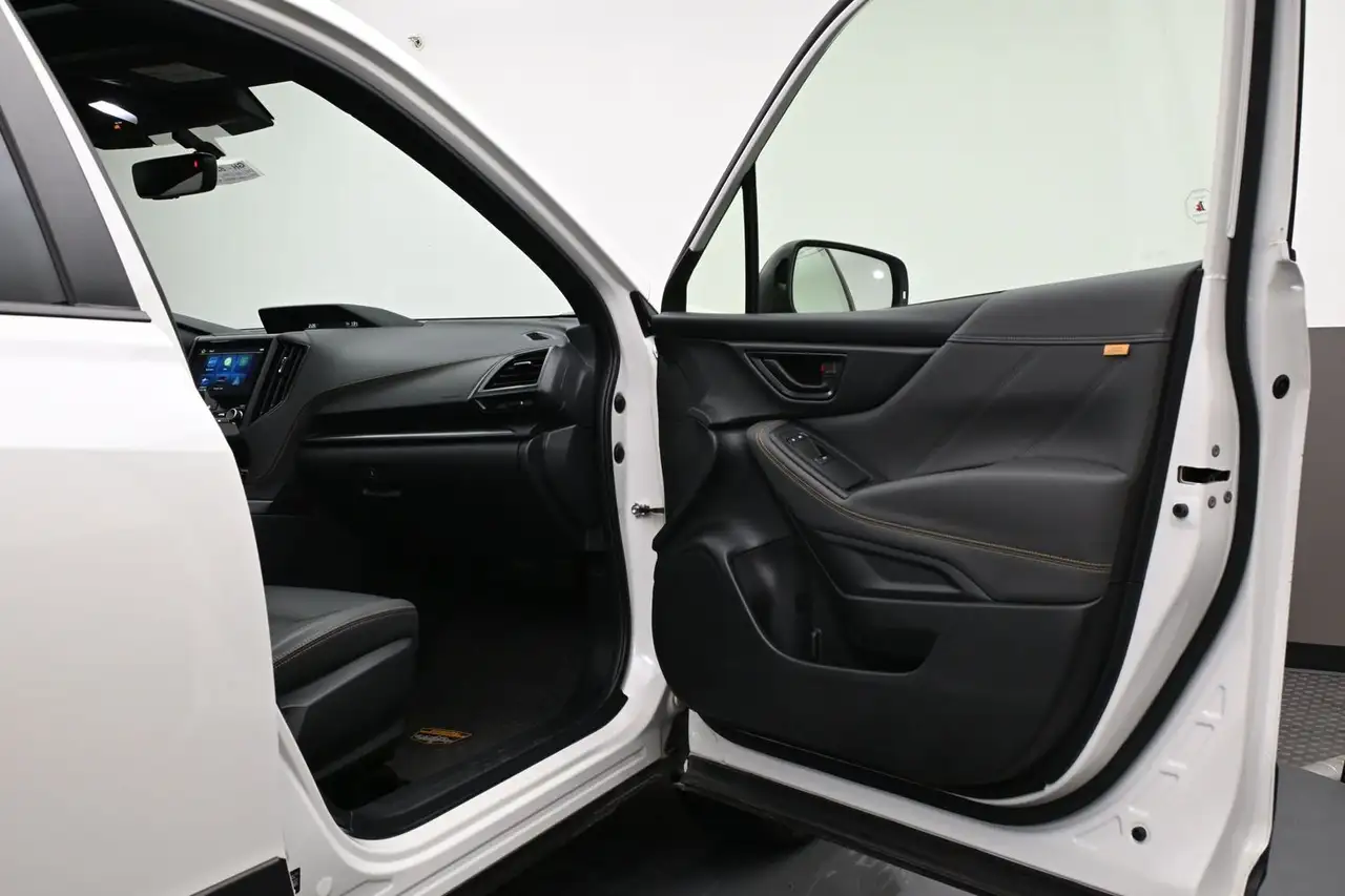 Subaru Forester снимка Subaru Forester
