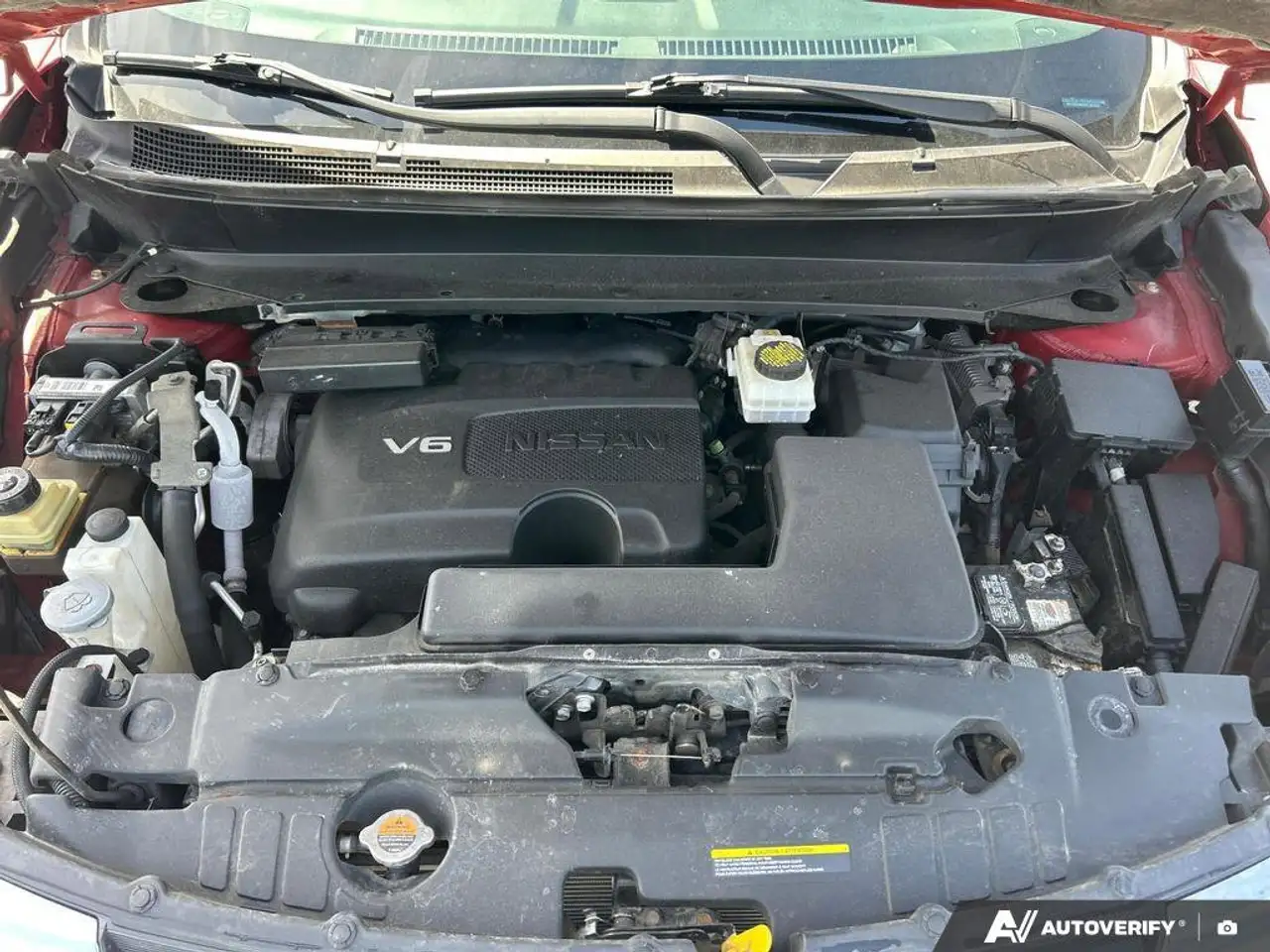 Nissan Pathfinder photo Nissan Pathfinder