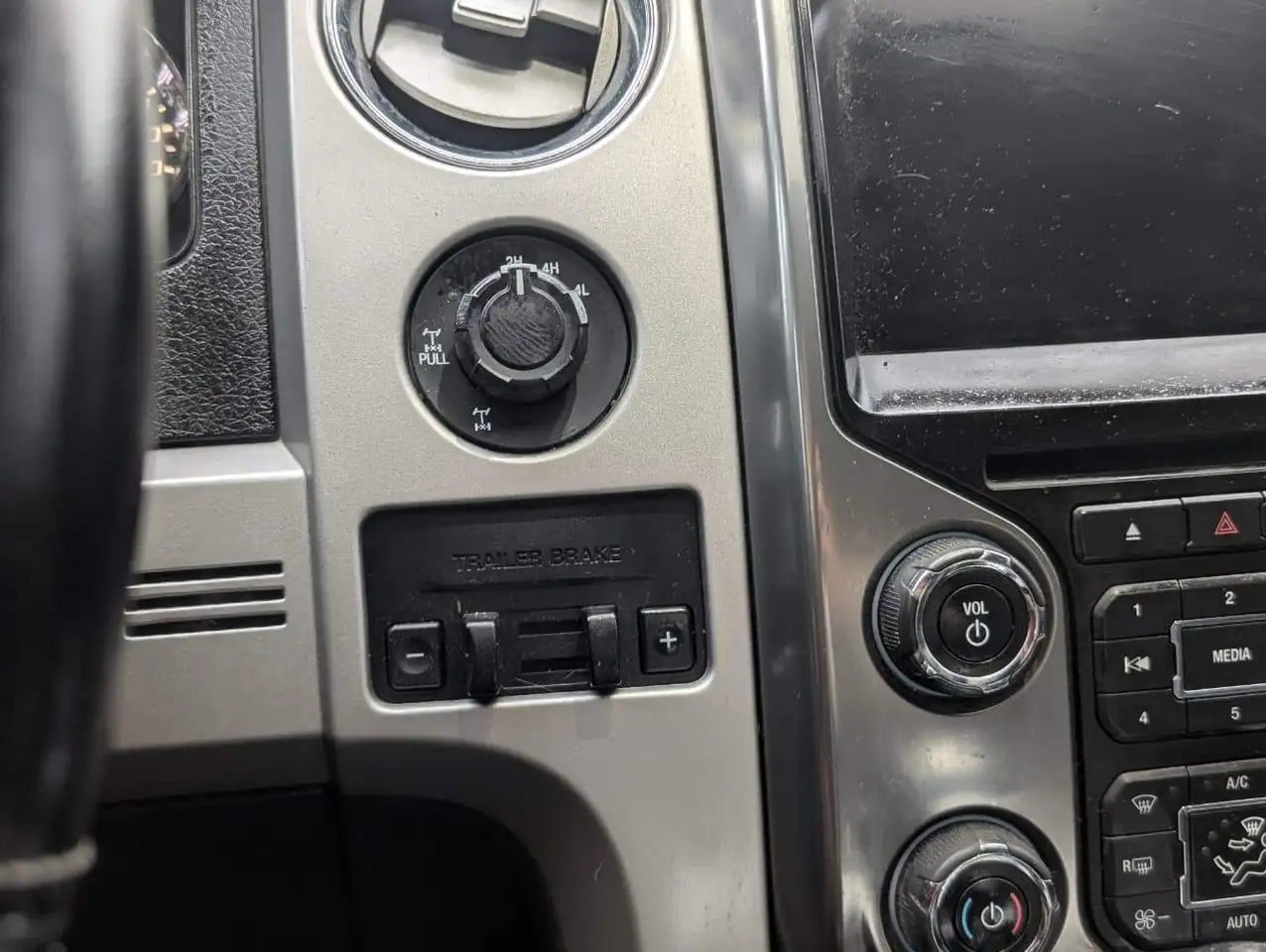 Ford F 150 снимка Ford F 150
