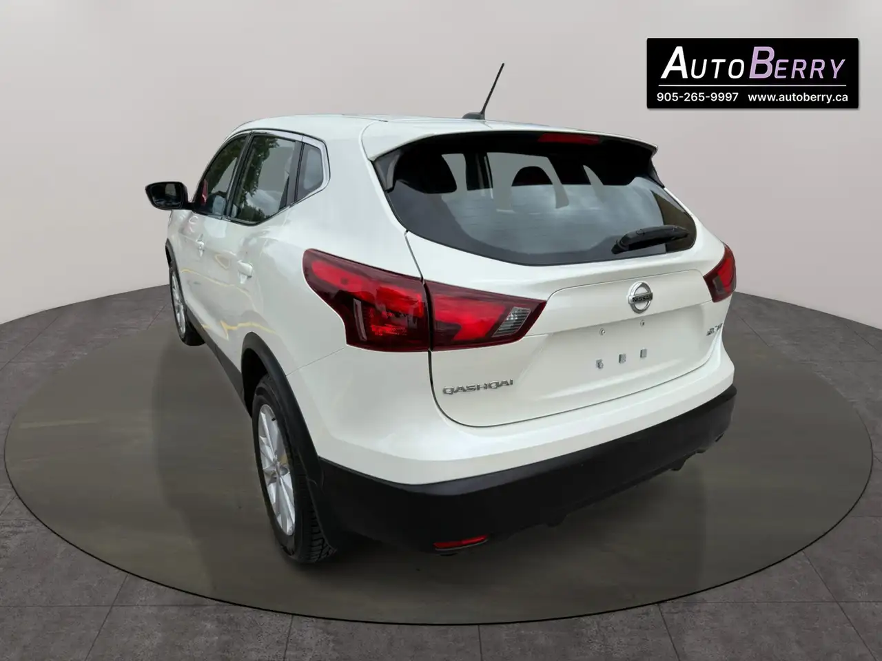 Nissan Qashqai снимка Nissan Qashqai